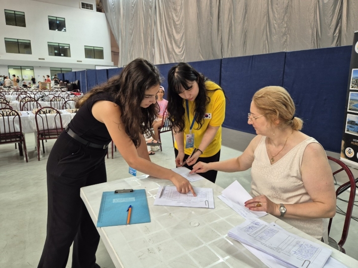 대한민국 최초 코치상...위즈체스아카데미 김수민 체스코치 바투미서 빛나다[라이브뉴스 ...